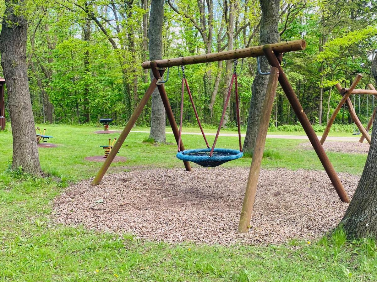 Fewo Sonnendeck Familien-Strandnah-Garten-Hunde-Sport-Und Schwimmbadnah-Hansapark Sierksdorf Esterno foto