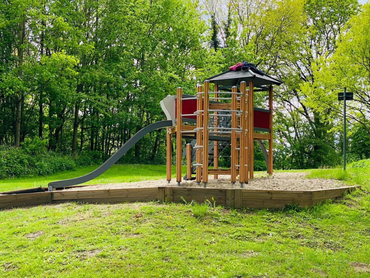 Fewo Sonnendeck Familien-Strandnah-Garten-Hunde-Sport-Und Schwimmbadnah-Hansapark Sierksdorf Esterno foto